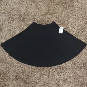 Black skater skirt